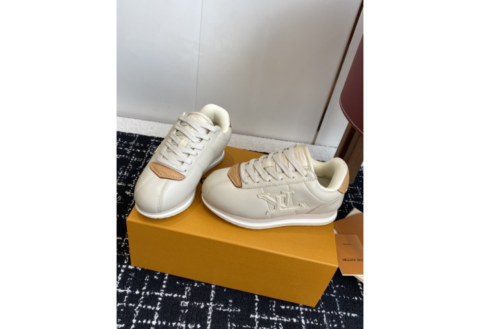 L1VV Buttersoft Sneakers