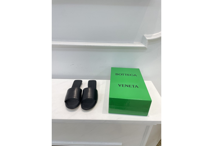 Botteg*Veneta Sandal