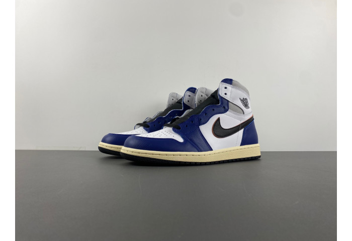 Air Jordan 1 High OG Rare Air “Deep Royal Blue” DZ5485-100