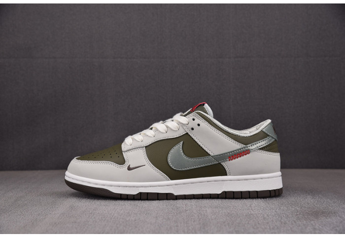 Nike Dunk Low “Year of the Snake” HV5980-231