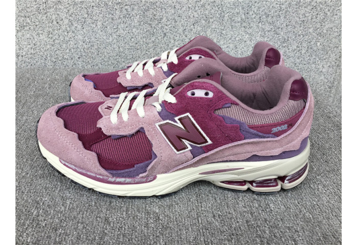 New Balance 2002R Protection Pack Pink M2002RDH