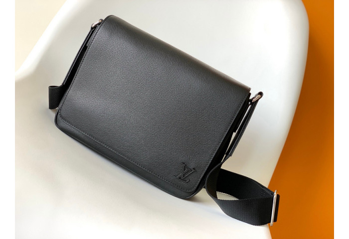 L1VV MESSENGER BAG-25*22*7cm