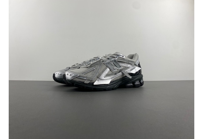 New Balance 1906A Silver U1906AAF