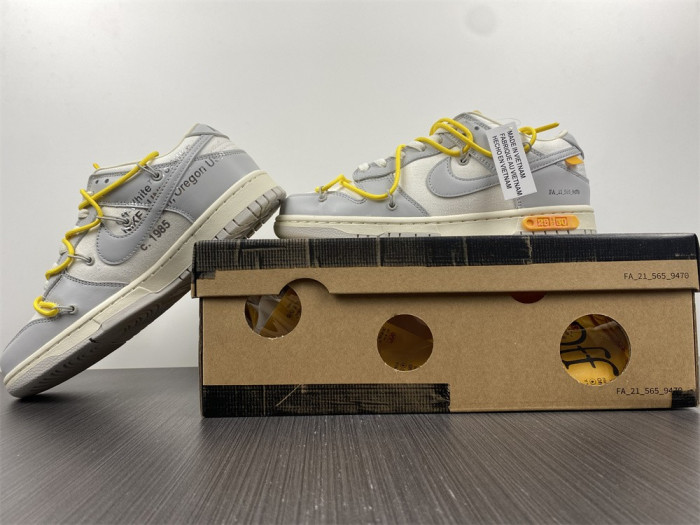 OF X Nike Dunk Low Lot 29 of 50 DM1602-103