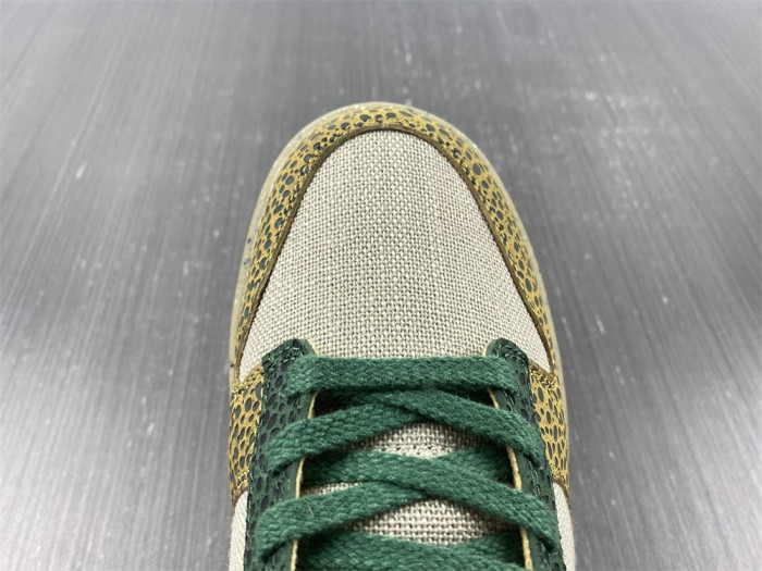 nike dunk low safari golden moss dx2654-200