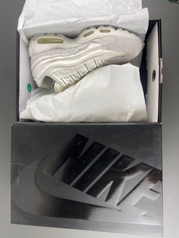 Nike Air Max 95 Comme des Garcons White CU8406-100