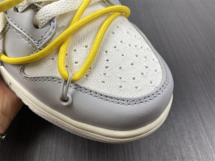 OF X Nike Dunk Low Lot 29 of 50 DM1602-103