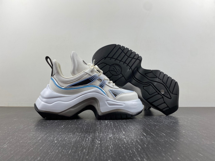 l1vv archlight sneaker