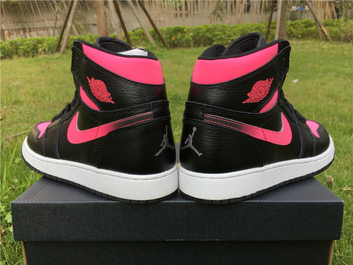 Air Jordan 1 Retro High Black Hyper Pink 332148-019