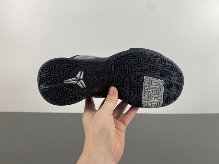 nike zoom kobe 5 ‘blackout’ 386430-003