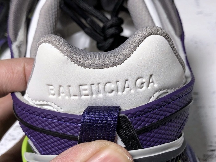 Balen Runner Sneakers 570391 W2GN7 1007