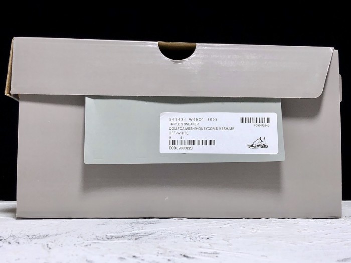 balen triple s trainers clear sole gold and white 541624 w09o1 9005