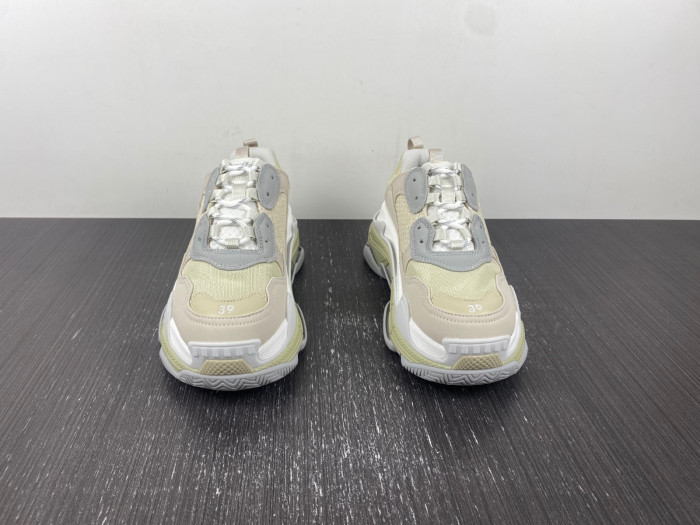 balen triple s white 524039 w2fw4 9790