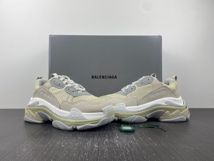 balen triple s white 524039 w2fw4 9790