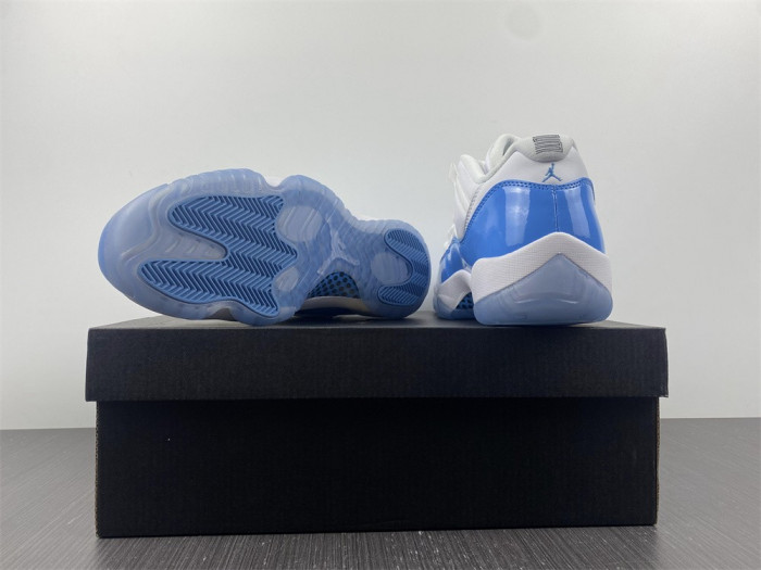 air jordan 11 retro low university blue (2017) 528895-106