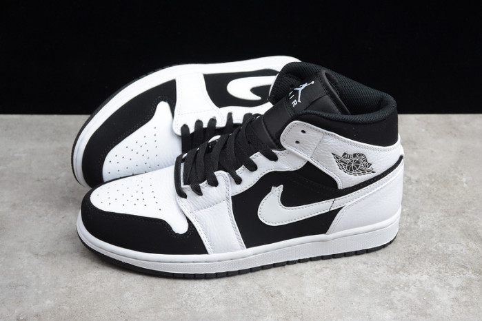 air jordan 1 mid white black 554724-113