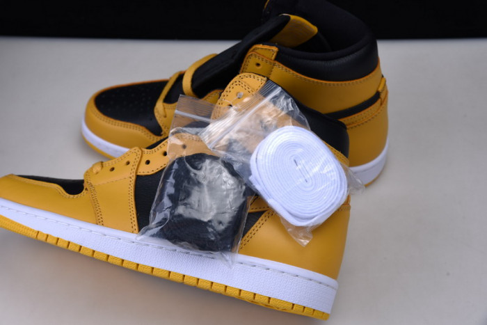 air jordan 1 high og “pollen” 555088-701