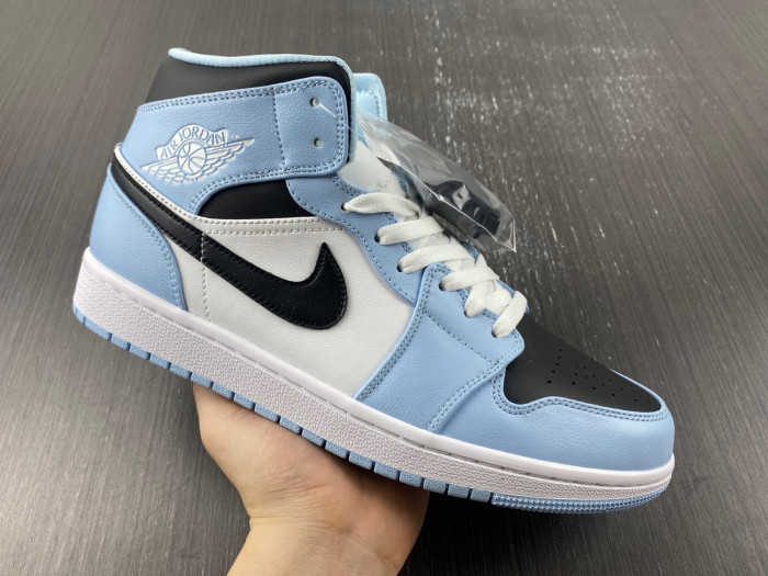air jordan 1 mid ice blue (gs) 555112-401