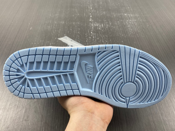 air jordan 1 mid ice blue (gs) 555112-401