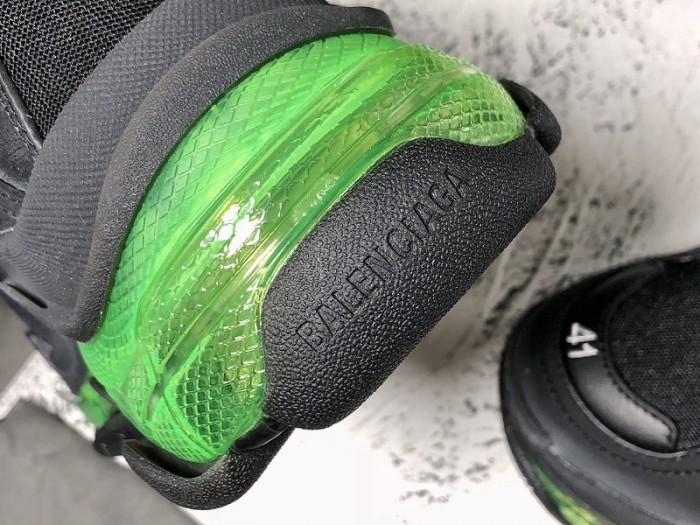 balen triple s trainers clear sole blue adn red 541624 w09o1 3861