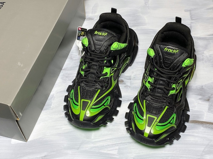 Balen Runner Sneakers green black 570391 W2GN7 2013
