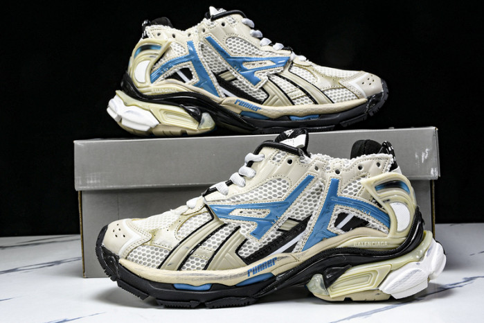 Balen Runner Sneakers 677403 W5RH6 0312