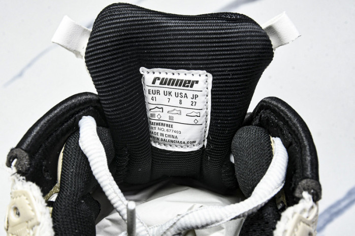 Balen Runner Sneakers 677403 W5RH6 0312