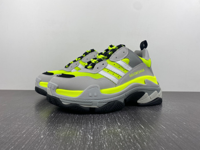 balen triple s grey green 712821 w2zb5 7512