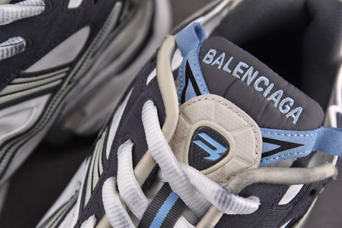 BALEN TRACK TRAINER 772774 W3RMU 0150