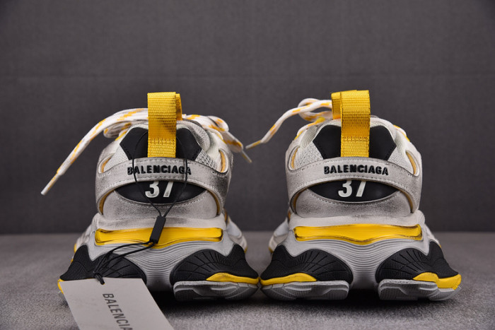 balen cargo panelled sneakers 784339 w2mv1 1170