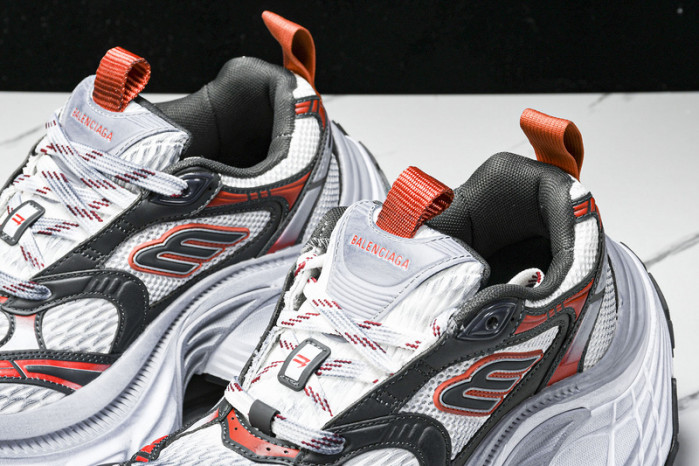 Balen 10XL SNEAKER 792778 W2MV2 0311