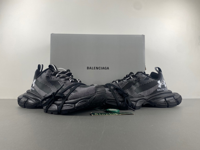 Balen x Under Armour 3XL 814419 W3XL5 0125