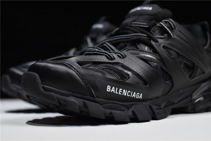 Balen Track Sneakers 656686 W06G0 2001 BLACK