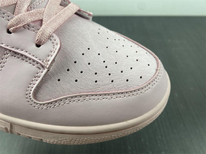 nike dunk low pink 921803-601