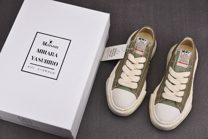 Ma*s*n mihara yasuhiro canvas sneakers