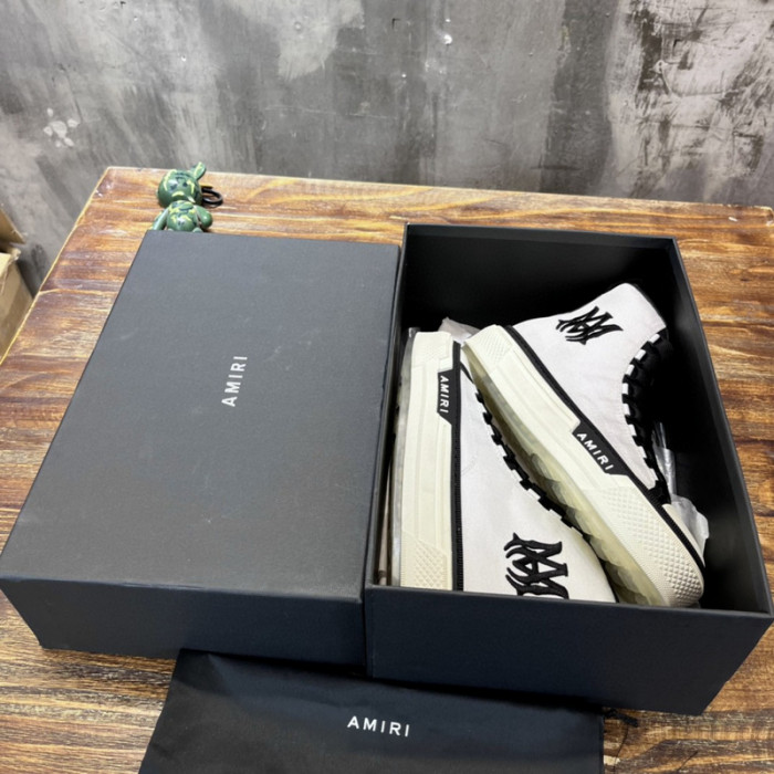 amiri bone runner sneakers