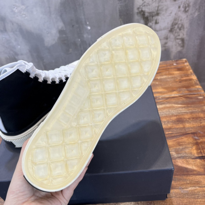 amiri bone runner sneakers