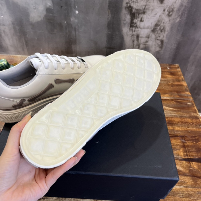 amiri bone runner sneakers