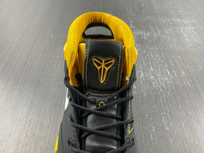 nike kobe 1 protro black maize aq2728-003