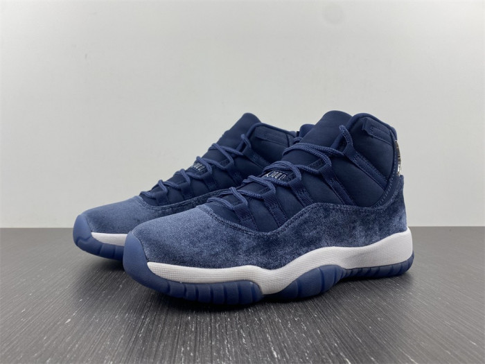 air jordan 11 retro midnight navy ar0715-441
