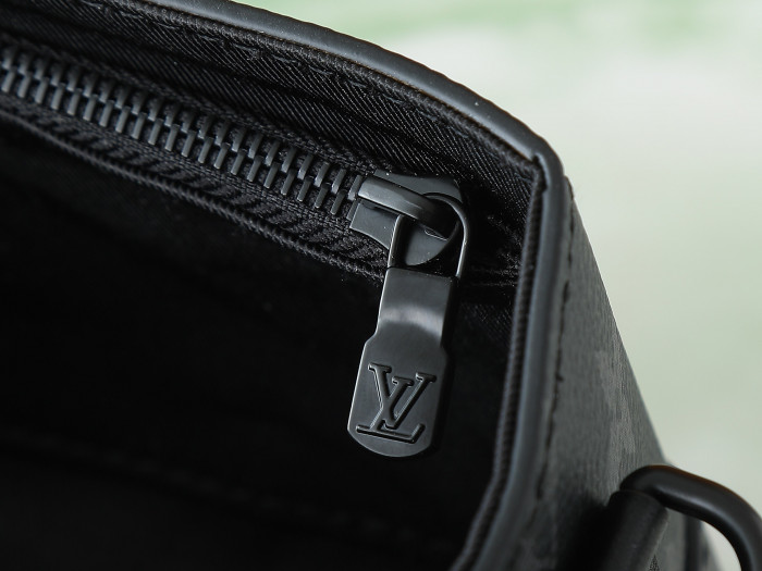 LIVV Bag-18 *11 *6.5cm