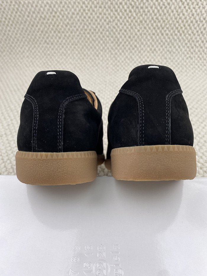 ma*s*n Ma*i*la shoes