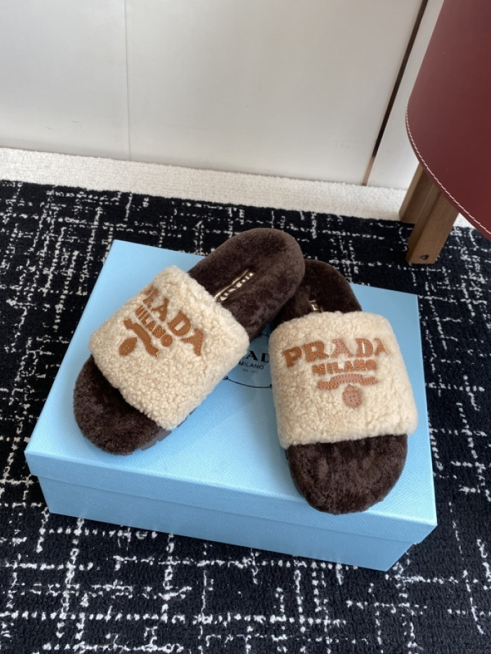 Prada Slides