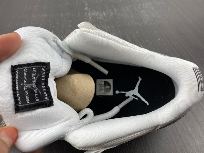 air jordan 11 low "cement grey" av2187-140.