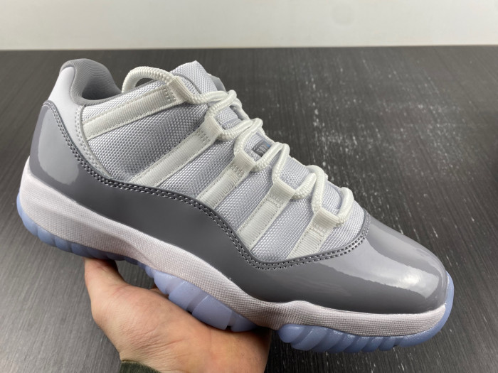 air jordan 11 low "cement grey" av2187-140