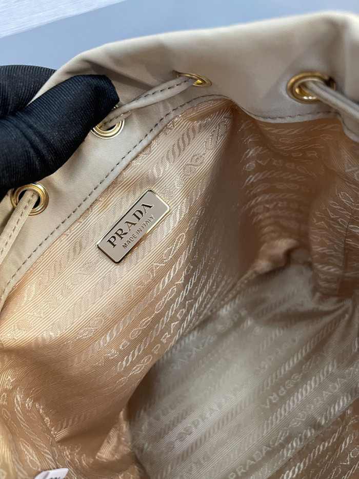 Prad* Bag-15.5*19.5*10cm