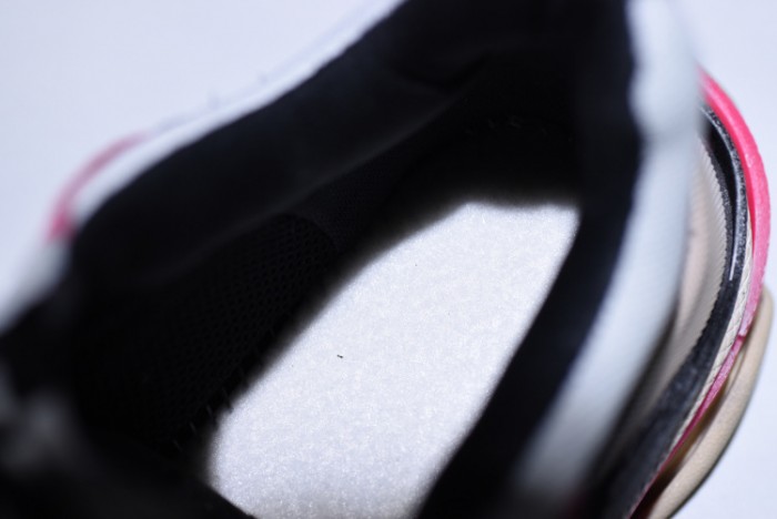 balen 17fw triple s black pink women sneaker 483523 w06e3 8080