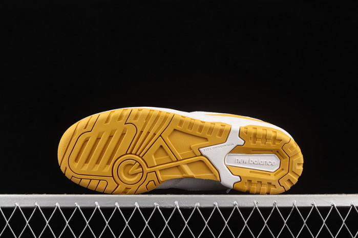 new balance 550 sea salt varsity gold bb550la1