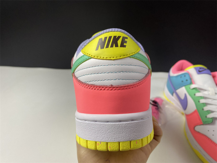 nike dunk low se easter candy (w) dd1872-100