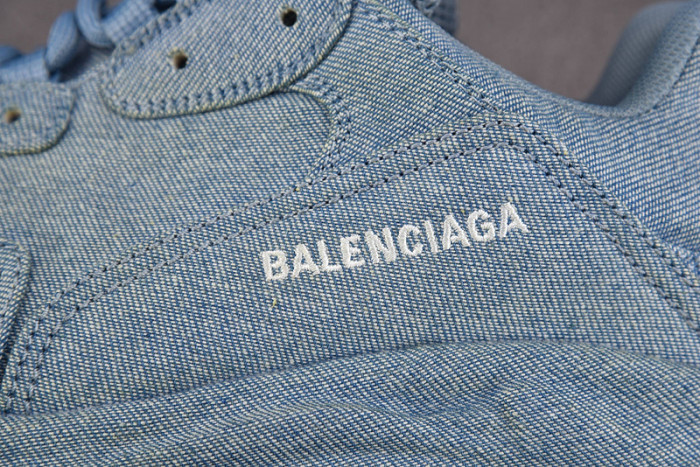 balen triple s 536737 w2den4 0000